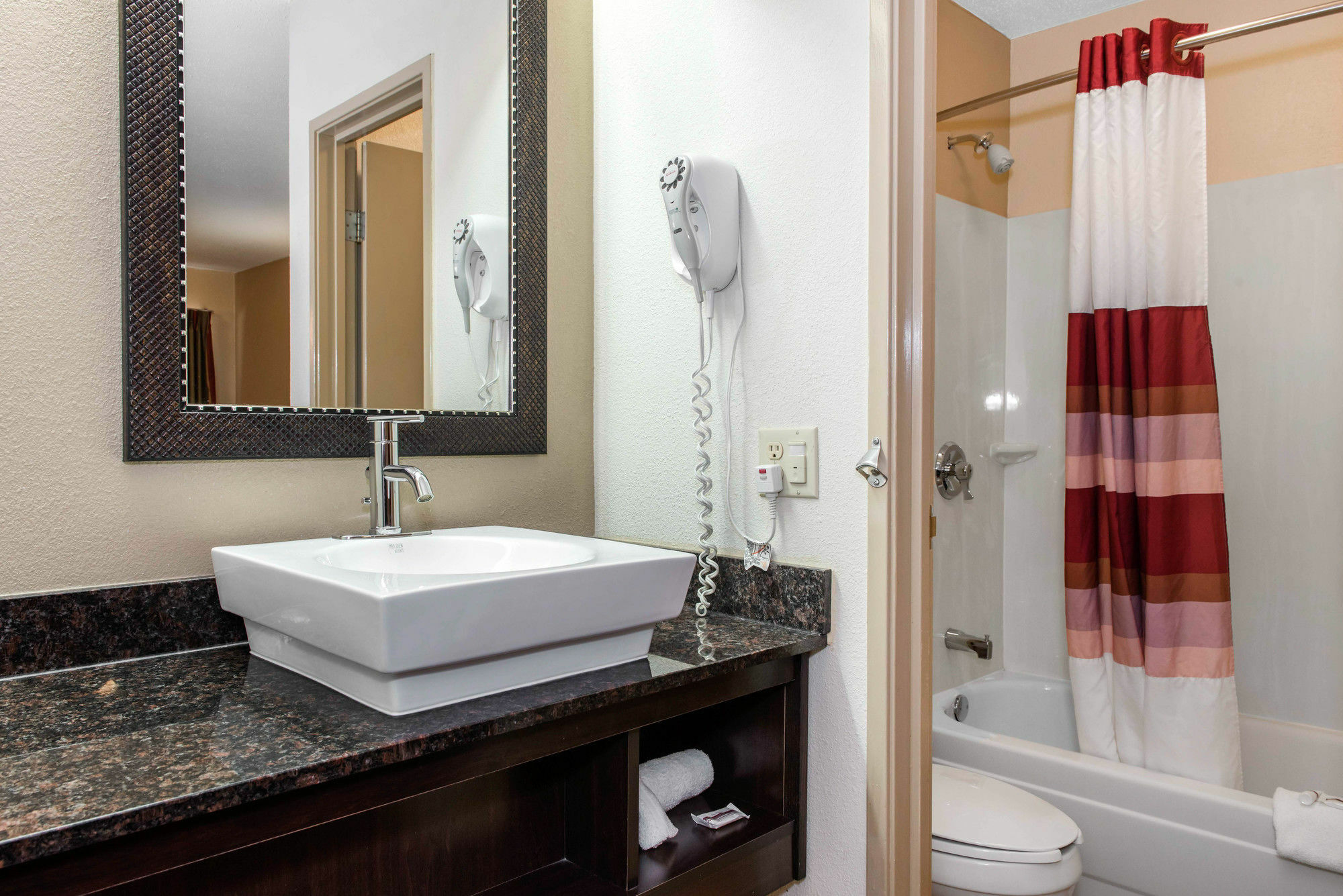 Red Roof Inn Lafayette - Purdue University Εξωτερικό φωτογραφία